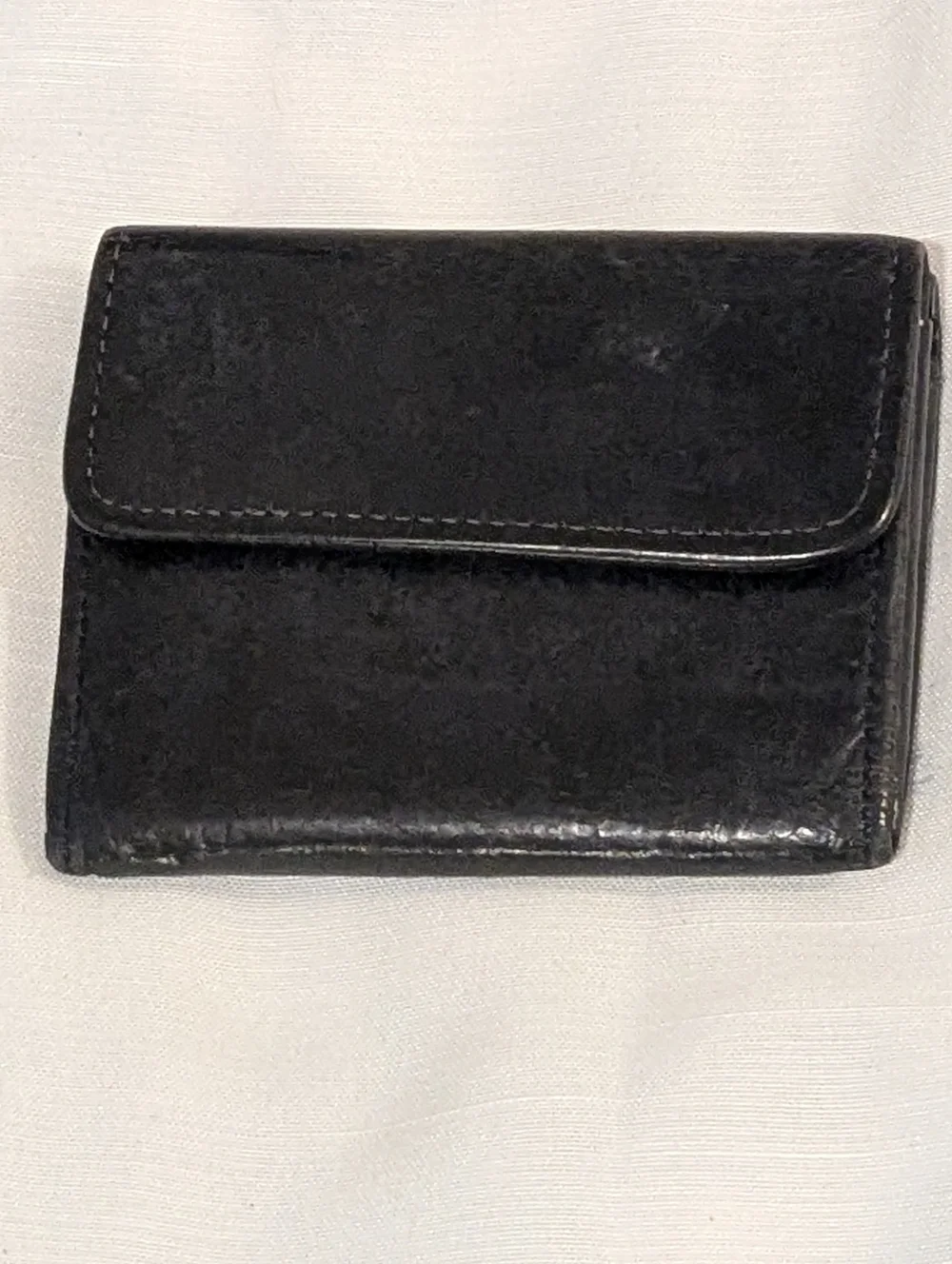 Vintage Coach Black Leather Trifold Wallet - Picture 1 of 7